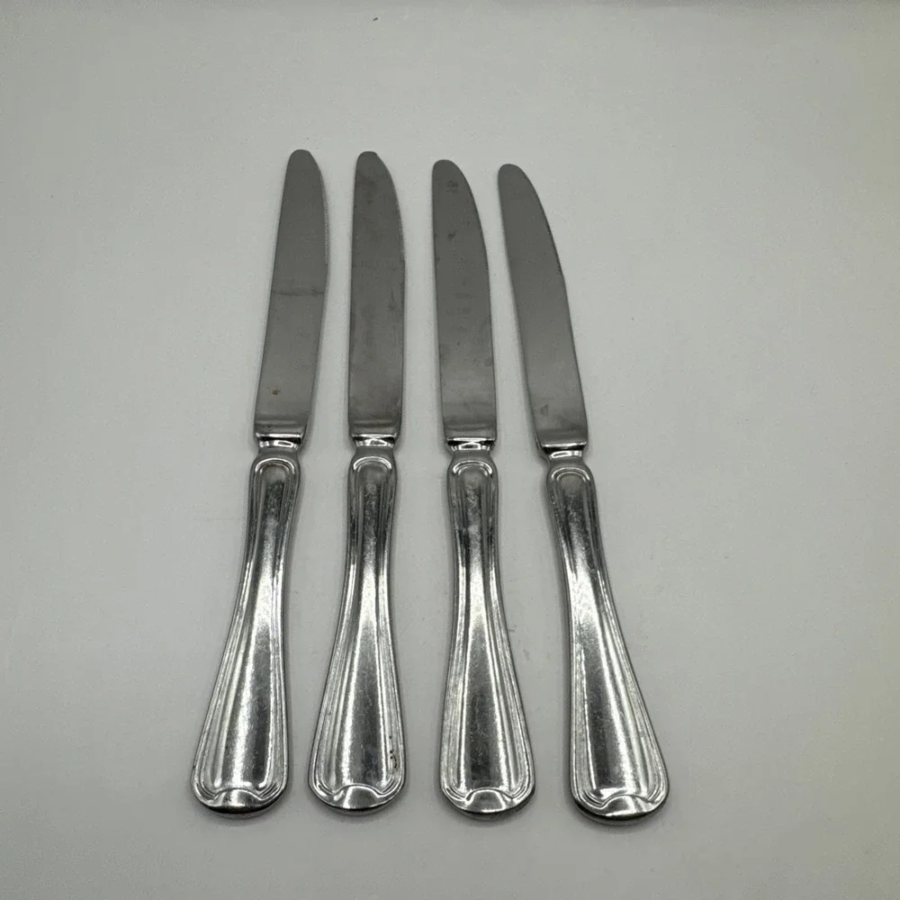 4 Flambe by Oneida Gourmet Collection 18/10‎ Stainless Steel Dinner Knives